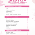 Une femme créative examinant une checklist pour son identité visuelle de petite entreprise.