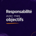 Une femme concentrée sur son cahier, planifiant ses objectifs de manière responsable.